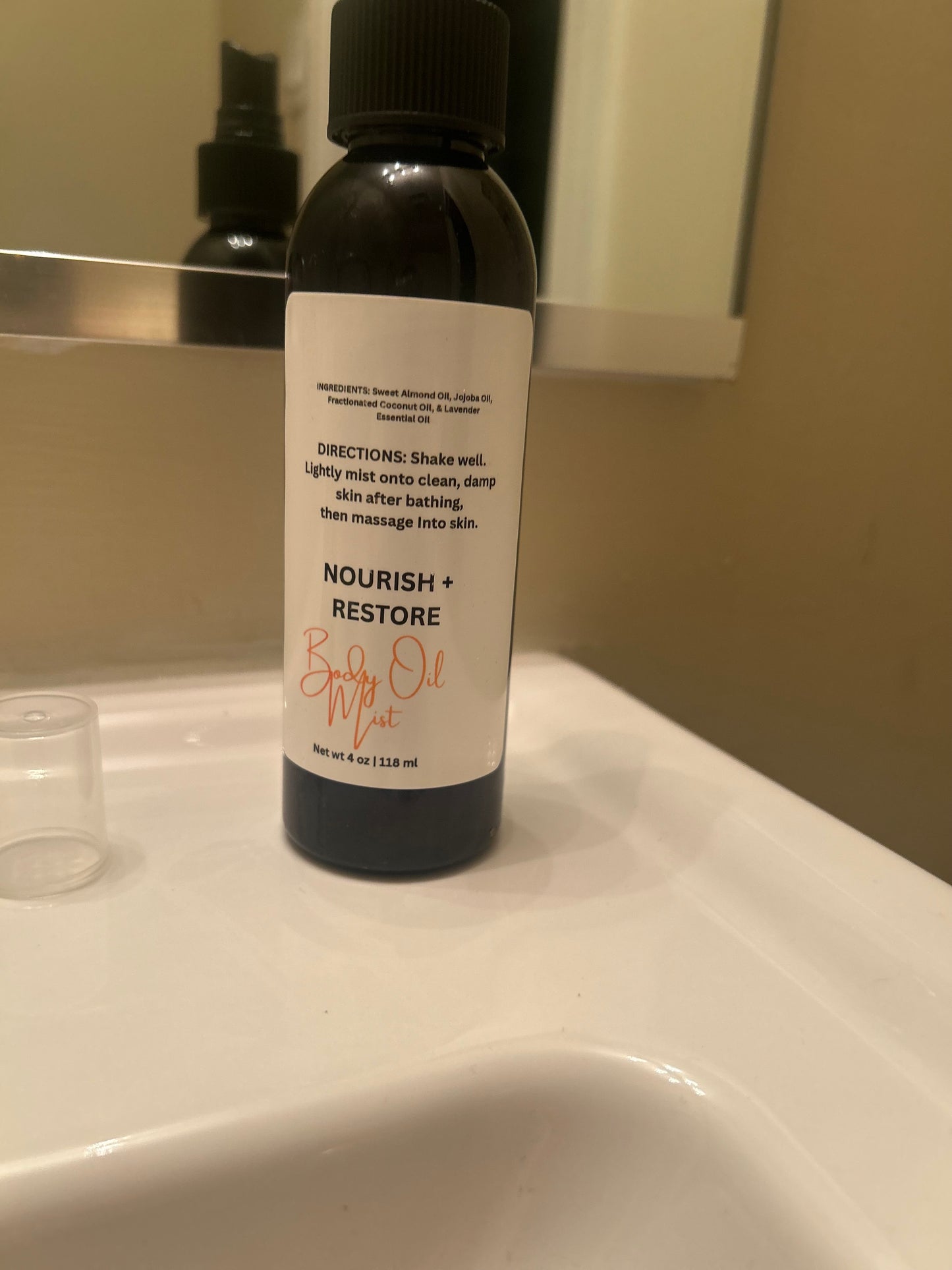 Body Oil Spray with Sweet Almond, Jojoba, and Coconut Oil