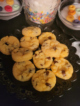 Load image into Gallery viewer, Mini Chocolate Chip Cookies Wax Melts
